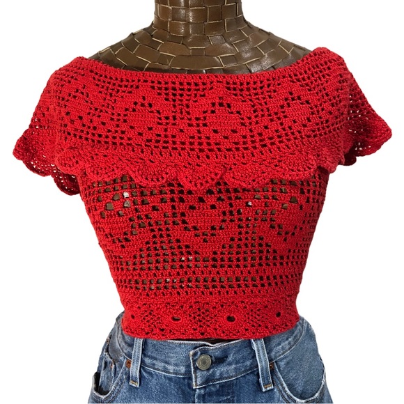 Vintage Tops - Vintage Crochet Crop Top